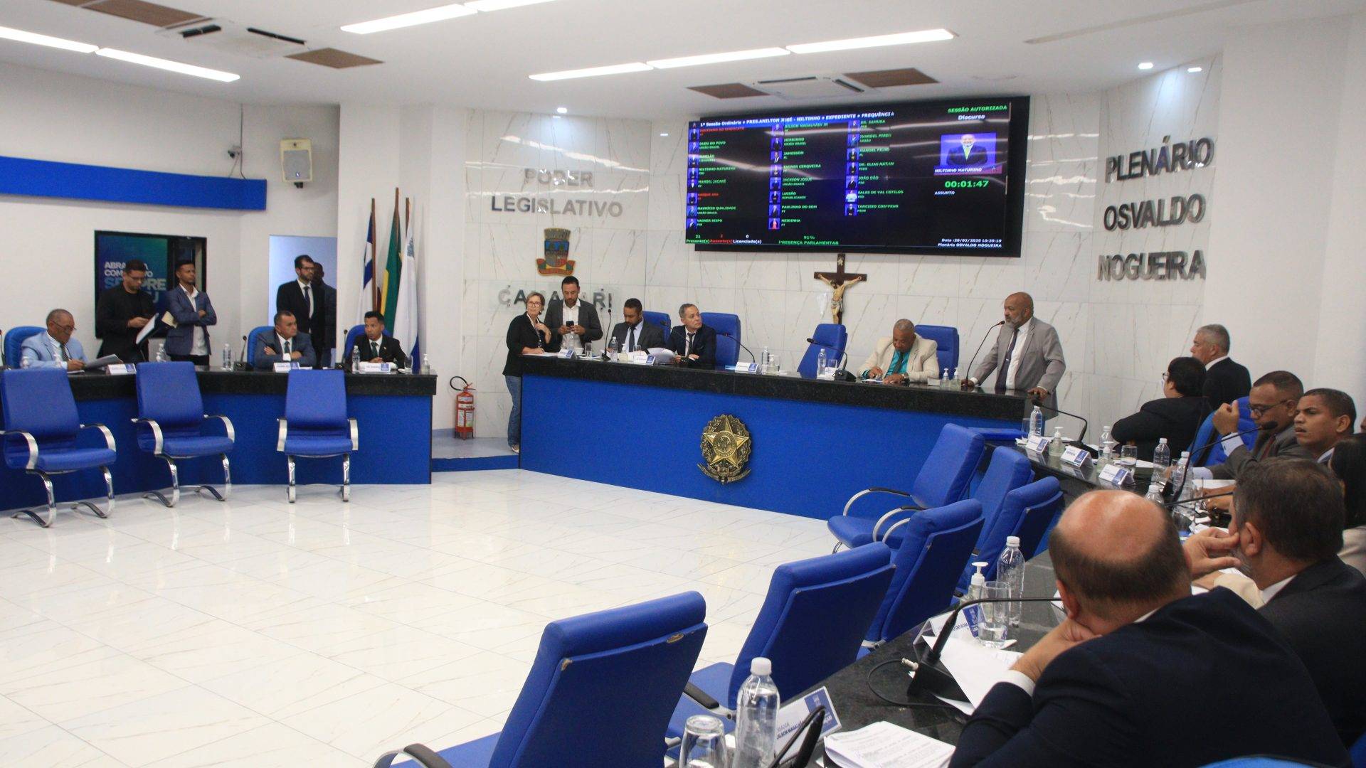 Benefícios para ambulantes e melhorias na saúde marcam 1ª Sessão Ordinária da Câmara de Camaçari